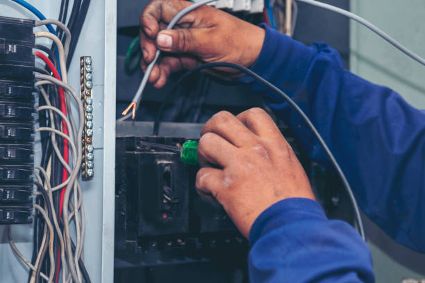 Best Local Electrician Companies  in Hollywood, SC